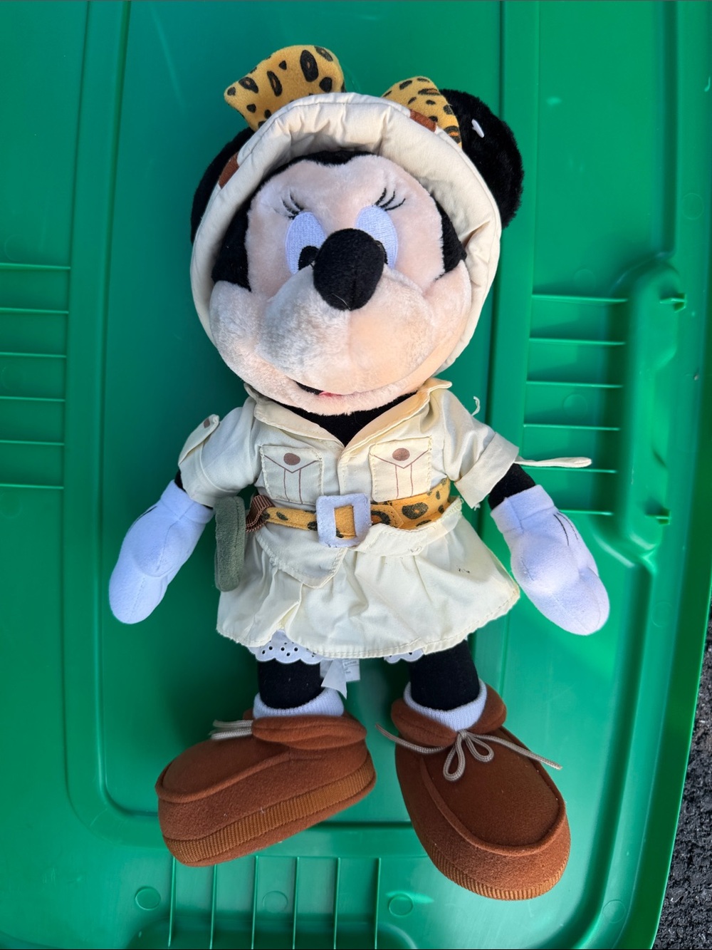 Disney Minnie Mouse Safari Plush Toy - Cream Outfit, Brown Shoes